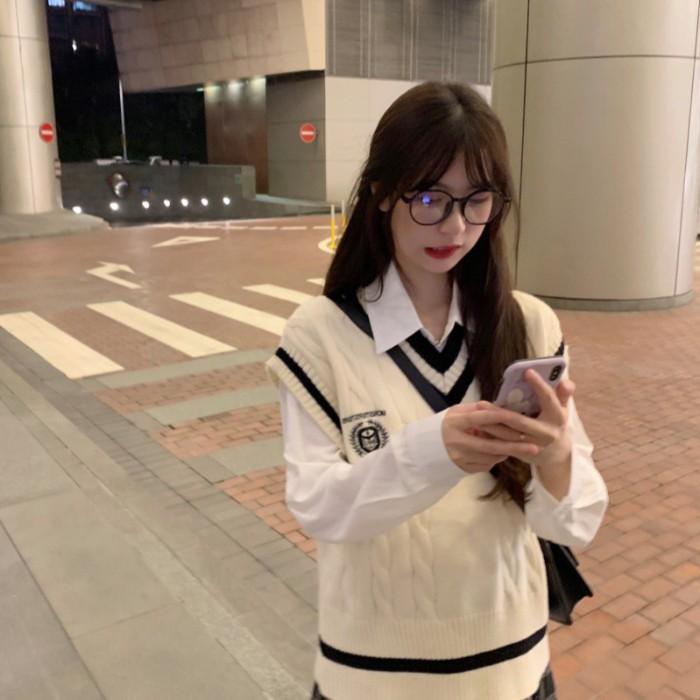 Preppy Style Knit Sweater Vest Women Spring Autumn Niche Loose Cardigan Waistcoat Layering Top