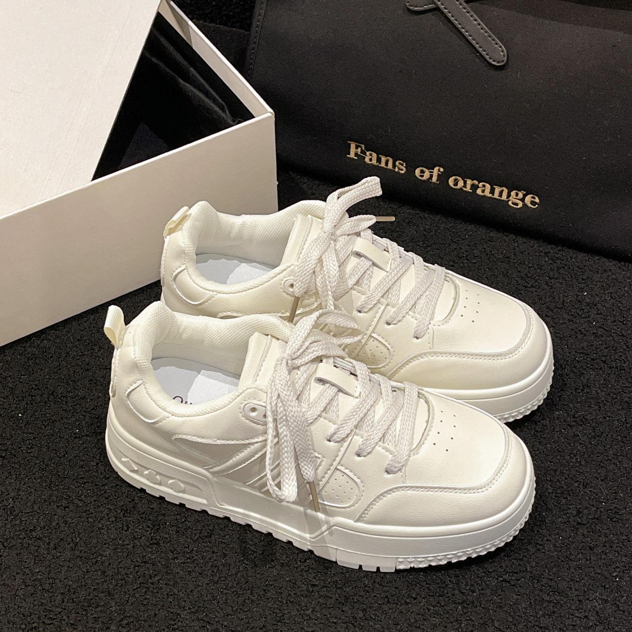 

2025 новая осенняя обувь для отдыха с низким верхом на толстой подошве, увеличивающая рост, спортивная обувь для сноуборда, женская простая легкая спортивная обувь для студентов 40 бежевый