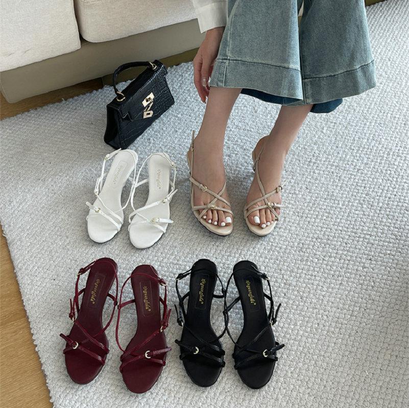 Fashion The 2025 Summer New Minimalist Women'S Round-Toe Cross-Strap Mid-Heel Sandals With Cross-Thin Straps And A One-Button Fairy Styl