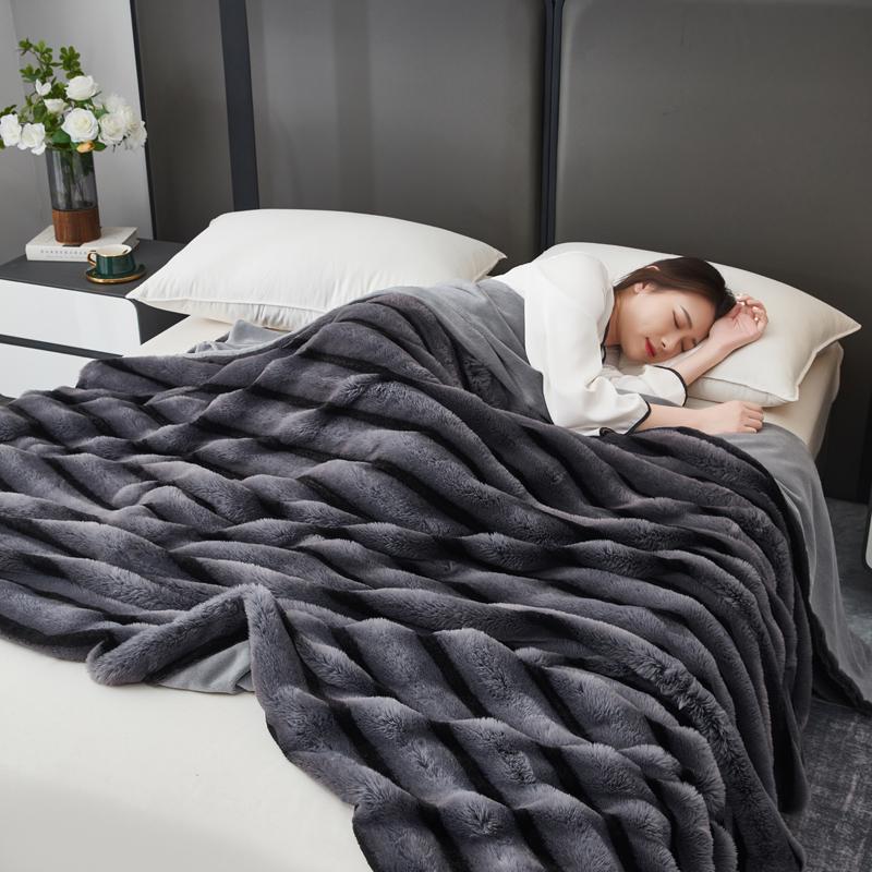 Maillard Faux Rabbit Fur Keep Warm Blanket Autumn Winter High-end Thick Comfortable Bed Blanket for Throw Soft Fluffy Sofa Cover