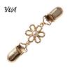 Stylish Clothing Fastener Vintage Sweater Clips for Women Girls, Retro Faux Pearl/Floral Cardigan Clips, Elegant Collar No Sew Waist Adjuster