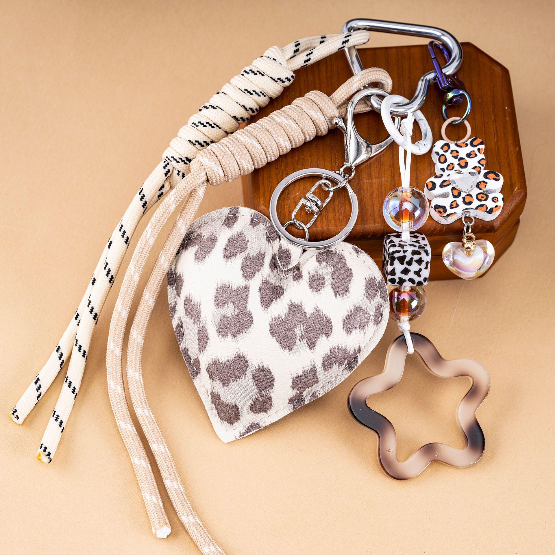 Leopard Print Heart Keychain with Tassel: Spicy Girl Style Bag Charm for Women