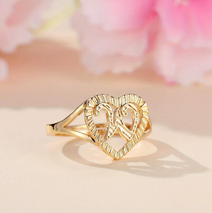 1pc Vintage Hollow 26 Letter Adjustable Ring Fashionable Casual Couple Accessory