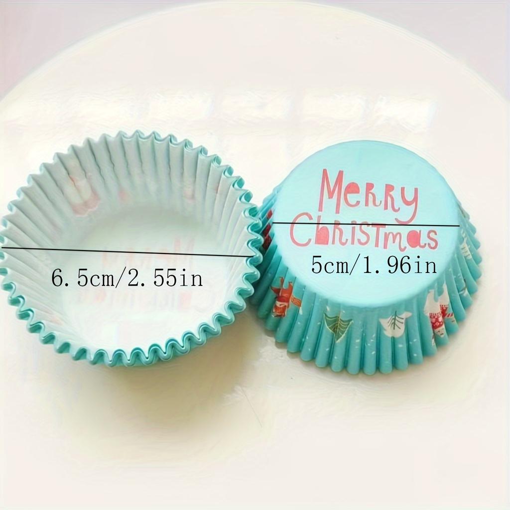 100 Pieces of Festive Christmas Cake Liners - Perfect for Baking Holiday Treats