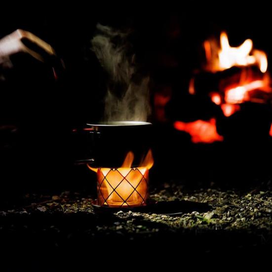 Camp Stove Windscreen Ultra-light Stainless Steel Alcohol Stove Rack Windshield Multi-Functional Lamp Cover for Outdoor Camping Hiking