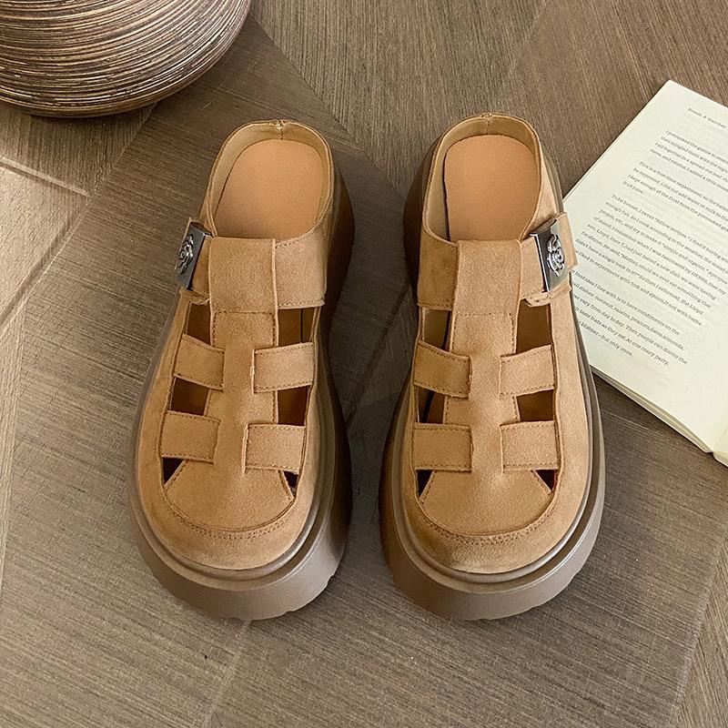 

Мягкие кожаные сандалии женские 2025 лето новые на толстой подошве с увеличением роста сумка голова полые внешняя носка всеобъемлющая обувь туфли-лодочки 40