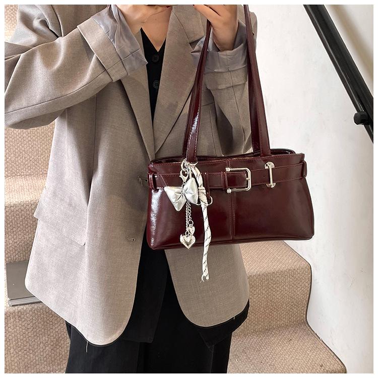 Belt Buckle Design Shoulder Satchels Bag for Women 2025 New In Luxury Designer Handbags Branded Fashion Totes with Pendant