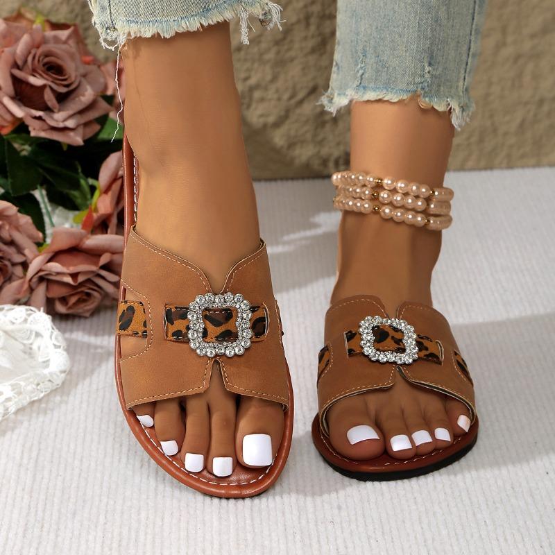 Women's Flat Slippers Women's New Summer Wear Square Button Rhinestone Flat Sandals