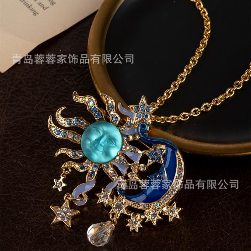 Vintage European Middle Ages Sun Moon Necklace Pendant Alloy Chain Retro Jewelry Women