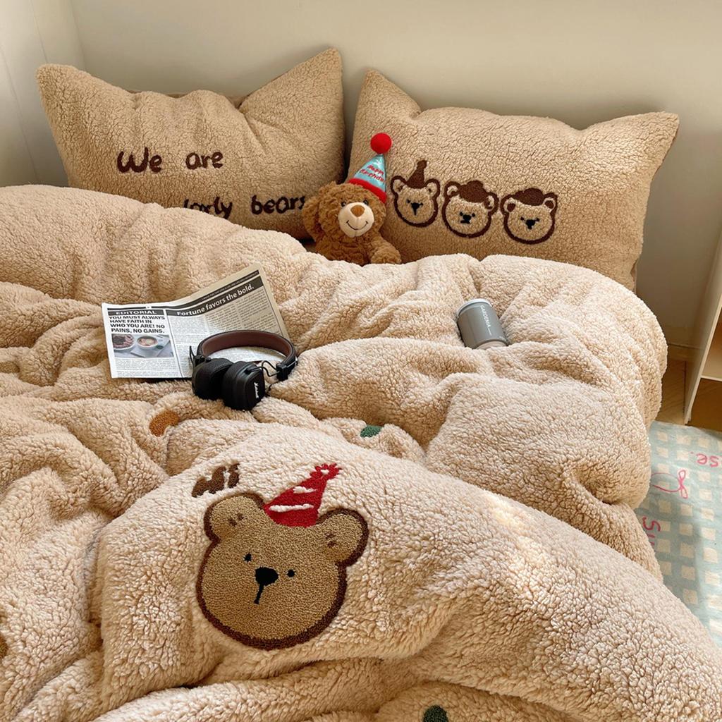 Cozy Kawaii Lambswool Fleece Embroidered Towel 4-Piece Set