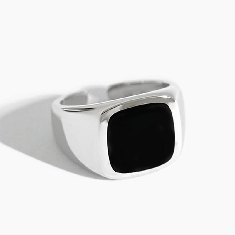 Retro Flat Square Black Glass Onyx Tail Ring For Women Classic Zinc Alloy Open Ring Designer Jewelry Accessories Unisex Gift