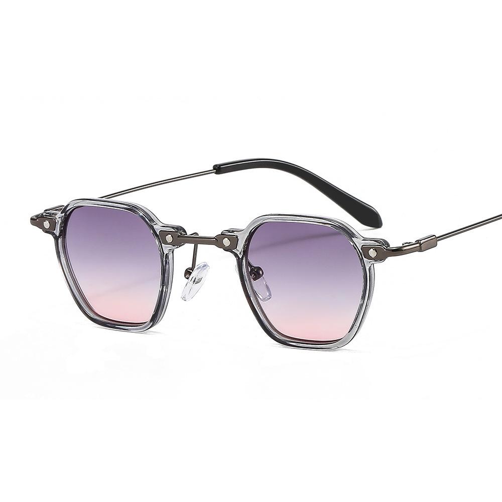Trendy Women's Retro Round Frame Anti-UV Sunglasses