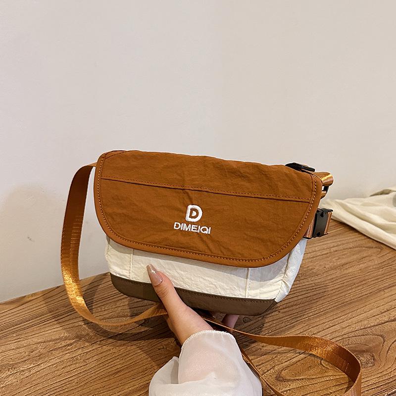 

Women s Color Block Crossbody Bag - High-End Korean Design, Luxury Casual Shoulder Bag for Versatile Commuting коричневий