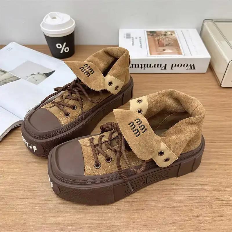 

Модные женские ботинки 2024 года, матовая кожа, высокие повседневные туфли с лацканами, толстая подошва с буквами, ретро-шнурки, увеличивающие рост, обувь для скейтбординга 36 верблюд