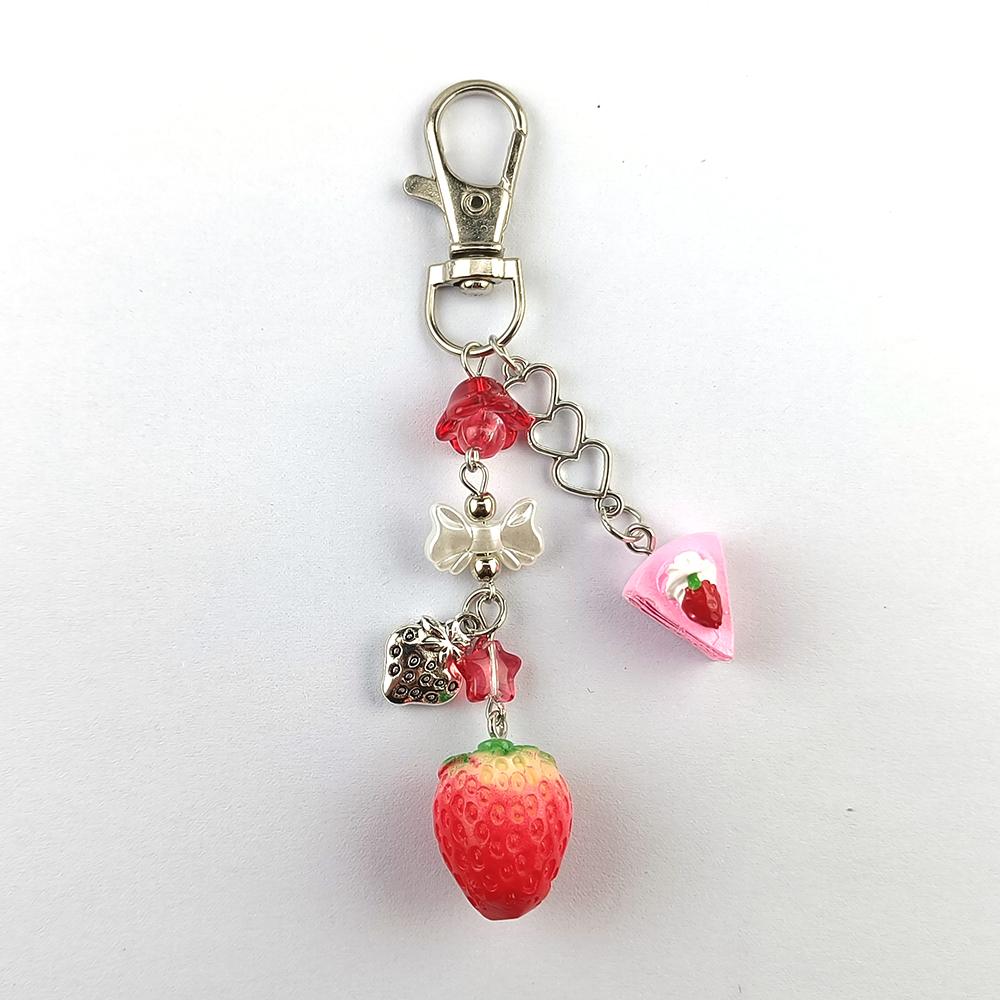 Lightweight Sweet Cute Strawberry Keychain Cellphone Charm Lanyard Lovely Fruits Bag Chain for Girls Aesthetic Jewelry Props