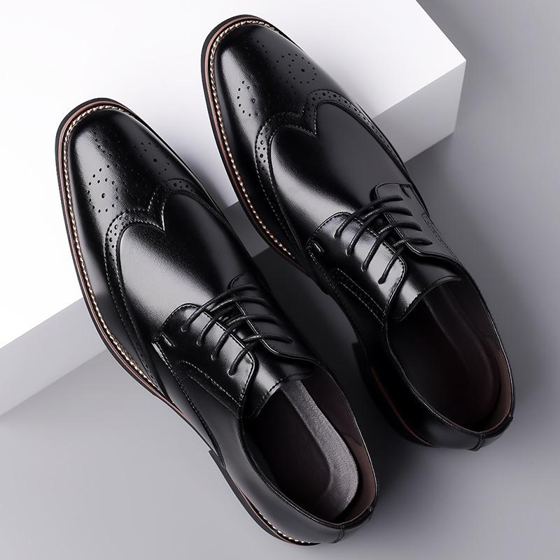 Carved Casual Business Dress Derby Shoes for Men Big Size Solid Color Brogue Shoes Male 2025 Spring New British Leather Shoe Man