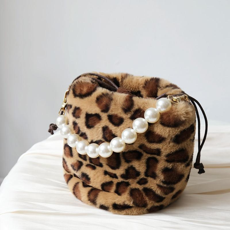 New Fashion Woman Handbag Accessory Parts PVC Pearl Acrylic Resin Chain Luxury Solid Strap Women Shoulder Clutch Handle Chains
