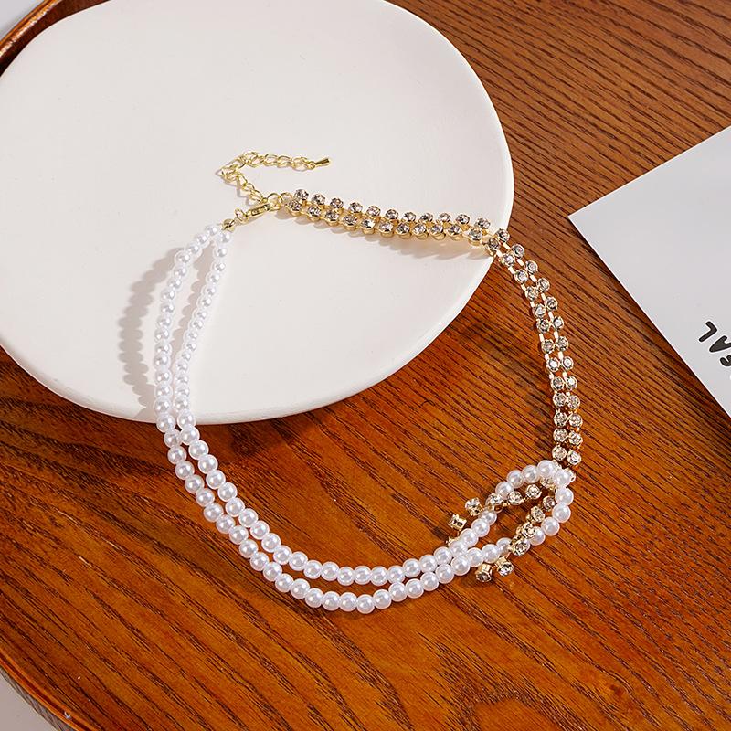 Stylish And Simple Handmade Beaded Pearl Bow Hollow Bead Chain Light Luxury Creative Design Regular Chain Women