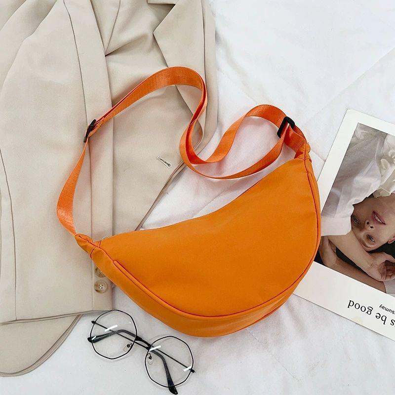 New-style Solid-color Dumpling-shaped Bags Versatile Single-shoulder Bags with Texture Casual and Versatile Underarm Bags Commuting Crossbody Bags
