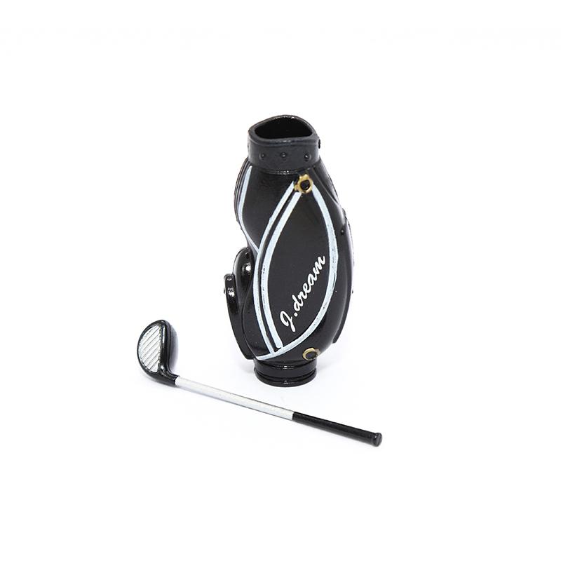 Mini Golfschläger mit Tasche Modell für Puppenhaus Dekoration Puppenhaus Miniaturzubehör Miniaturszene Modell Mikrolandschaft