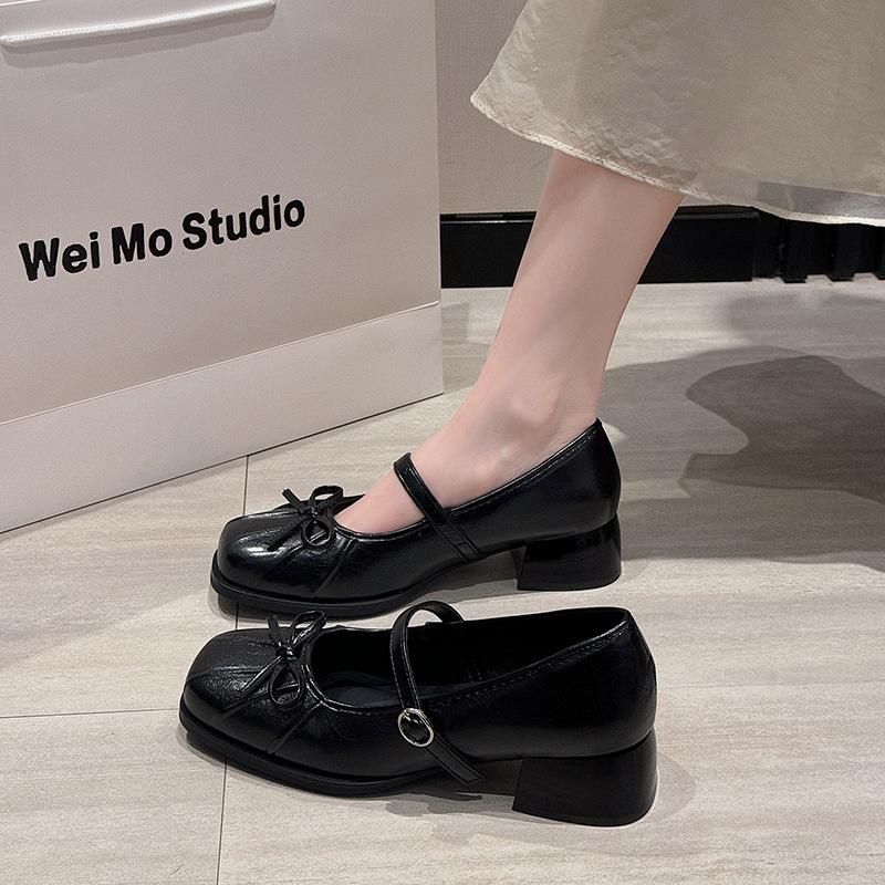 Bow Mary Jane shoes women's 2025 new spring French silver single shoes thick heel high heels beautiful small leather shoes
