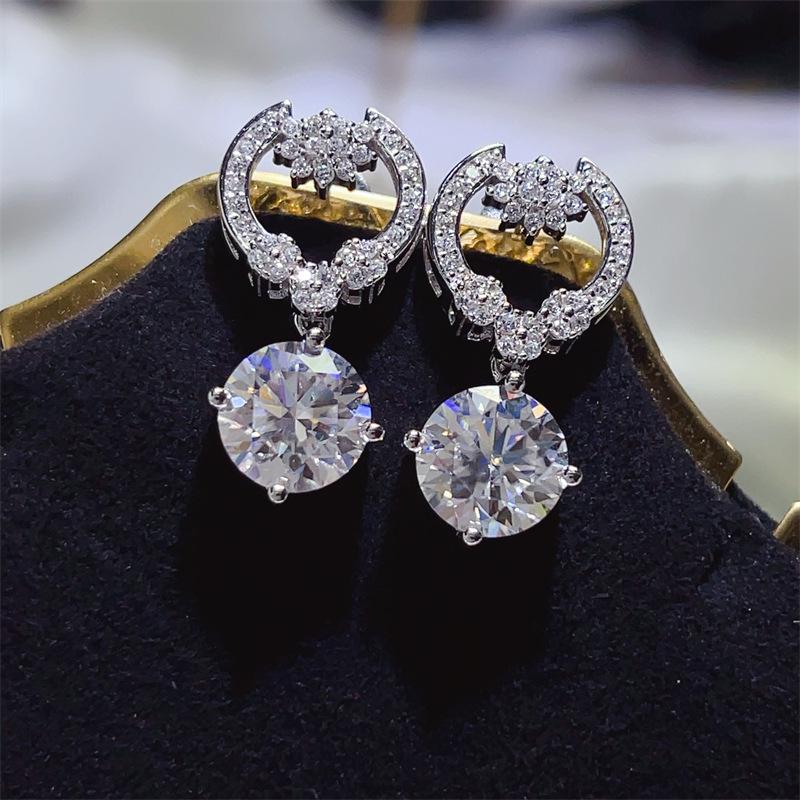 Luxury 4 Carat D Color Moissanite Stud Earrings for Women - European & American Style Dangle Earrings