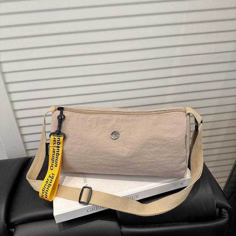 Casual and Niche Crossbody Bag, Fashionable Single-shoulder Lightweight Sports Backpack