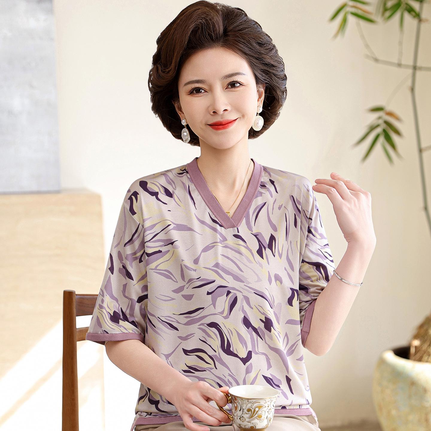 

2026 Fashionable Loose Printed Top for Middle-Aged and Elderly Women: Slimming, Thin, Short-Sleeved Summer Style 3XL (recommended for 60-67.5 kg) фиолетовый