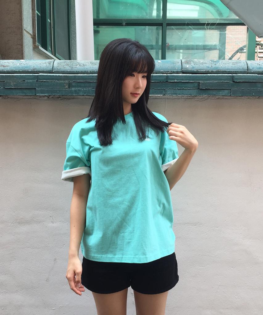 AWESOME STUDIO Color Block Roll-Up Sleeve T-Shirt Pistachio