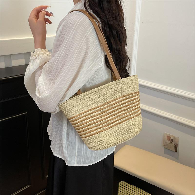 Summer idyllic woven bag women's new large-capacity shoulder bag leisure seaside vacation beach bag