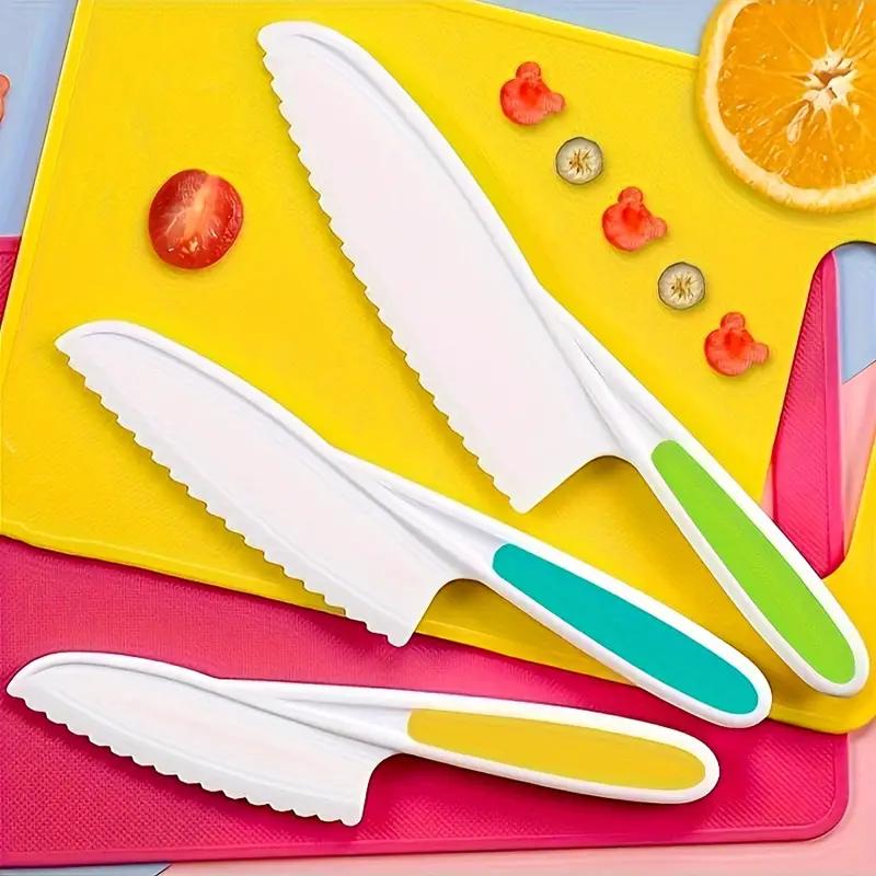 Kitchen Safety Non-Hand Cutting Plastic Fruit Vegetable Knife Set Saw-Toothed Cake Knife Easy to Use for All Ages