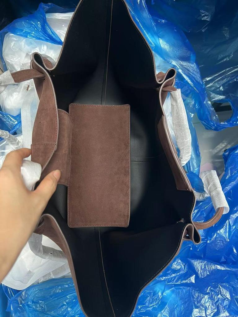 Womens Suede Leather Crossbody Handbag: Autumn/Winter Large Capacity Shoulder Bag with Wings