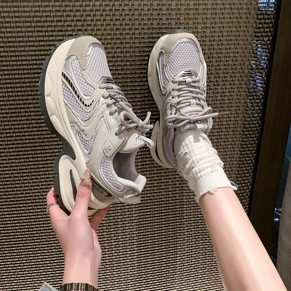 Fashion Casual Sports Shoes for Women Spring Thick Soled Lightweight Sports Shoes New Retro Dad Shoe for Womens Platform Sneakers Woman