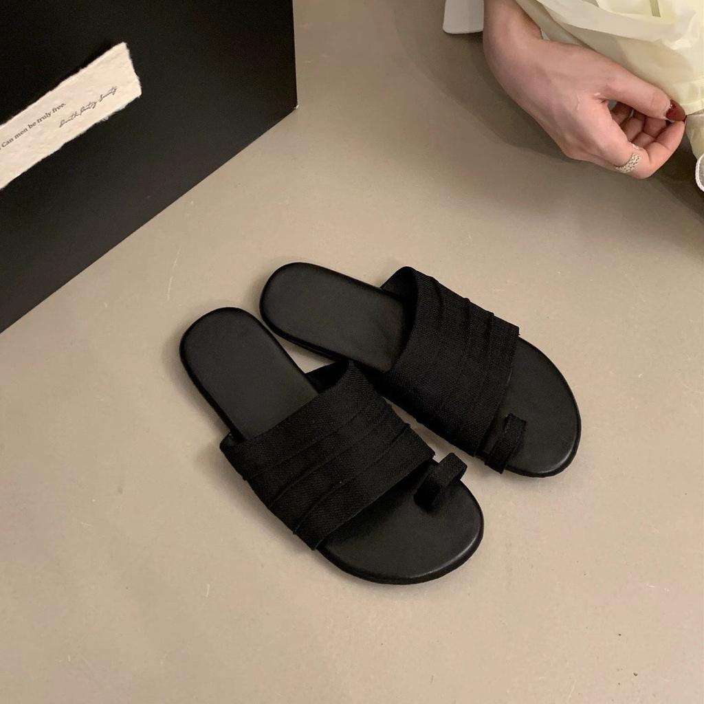 Design Sense Sleeve Toe Flat Slippers Women's Outer Wear Summer 2025 New Casual One-word Drag Temperament Beach Women's Shoes