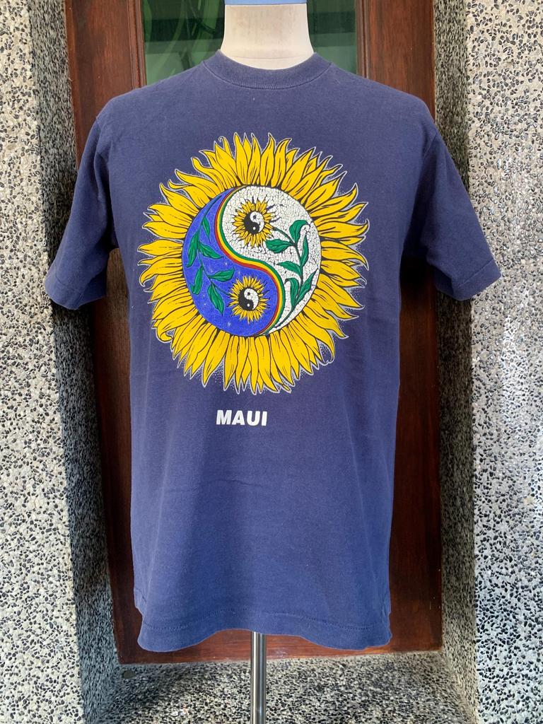Vintage 90s Maui Graphic T-Shirt, Surf Style
