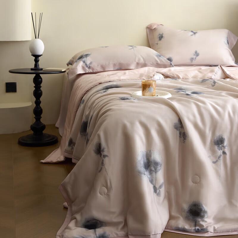 

Grace Lyocell Tencel Printed Summer Quilt