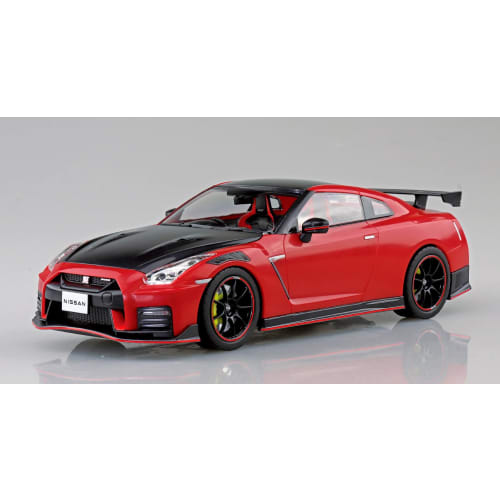 Aoshima Bunka Kyozai 1/24 Scale Rakupla Snap Car Series No.02-VR R35 NISSAN GT-R NISMO Special Edition 2022 Vibrant Red Pre-Colored Plastic Model Kit