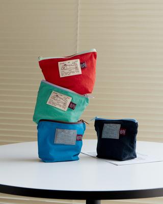 Parrc Light Standing Pouch S V2
