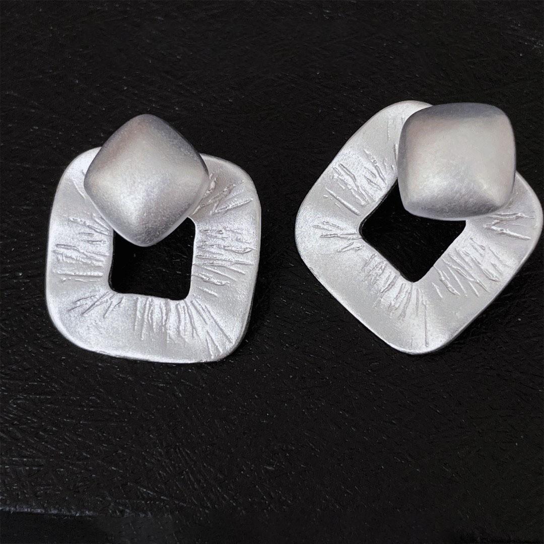 Серьги из полированного серебра 925 пробы, женские, холодный стиль, модные, универсальные, серьги-клипсы в форме ромба 925