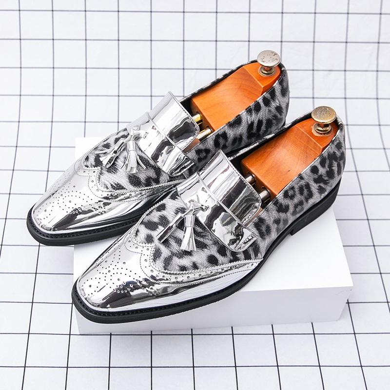Fashion Designer New Men's Pointed Leopard Patchwork Tassel Brogues Oxford Shoes Male Wedding Dress Homecoming Formal Wedding Footwear