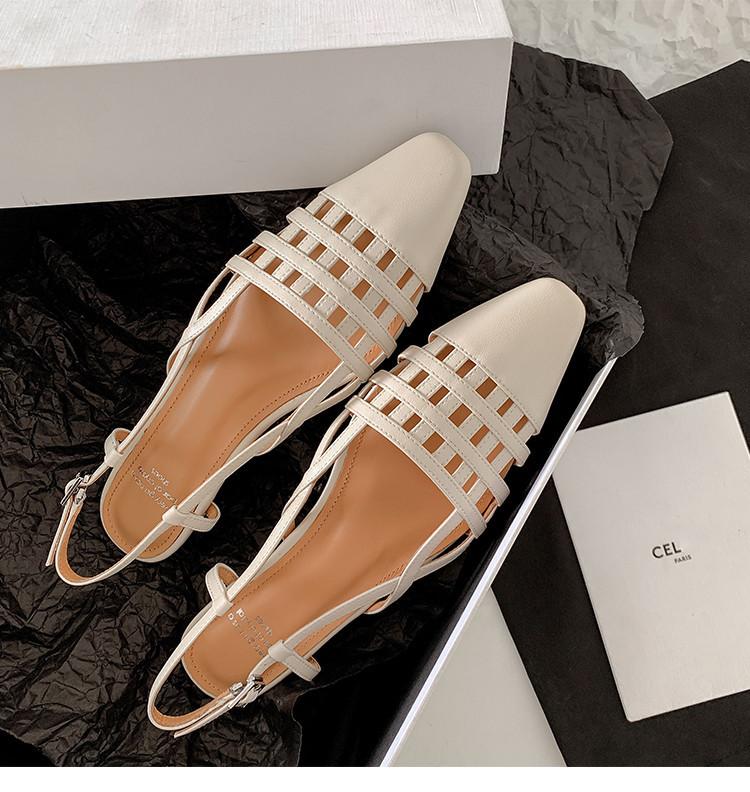 Fashion temperament~ 2025 summer new temperament bag head hollow woven bag head rear empty low heel gold sandals women