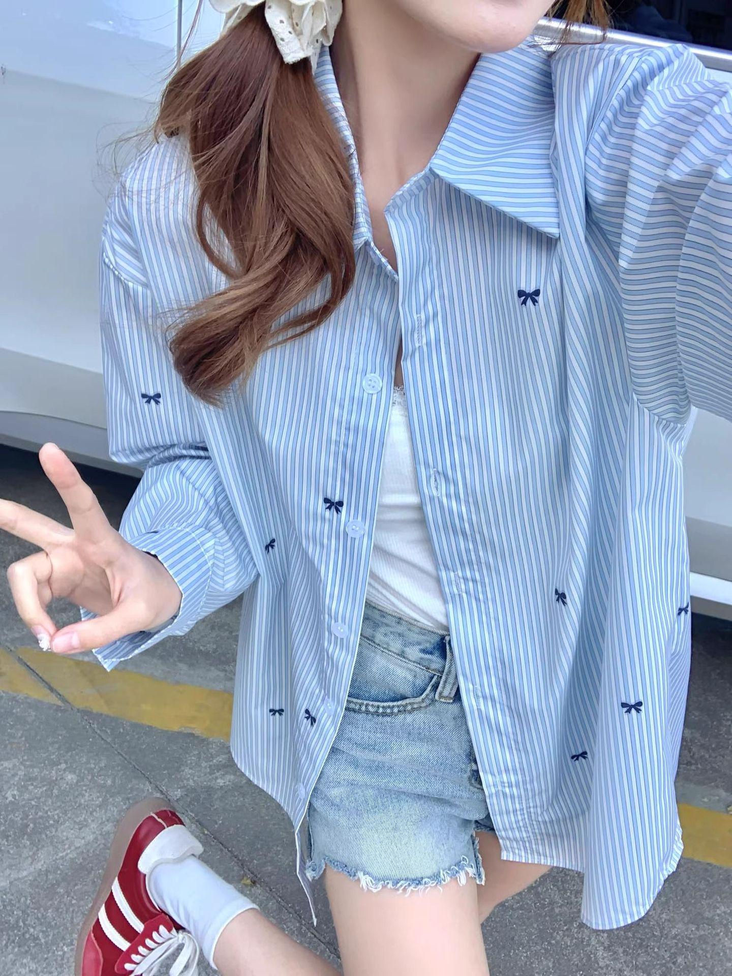 

Women s Plaid Lapel Shirt - Butterfly Blue, Lightweight, Sun-Protective, for Spring, Summer, Autumn XL