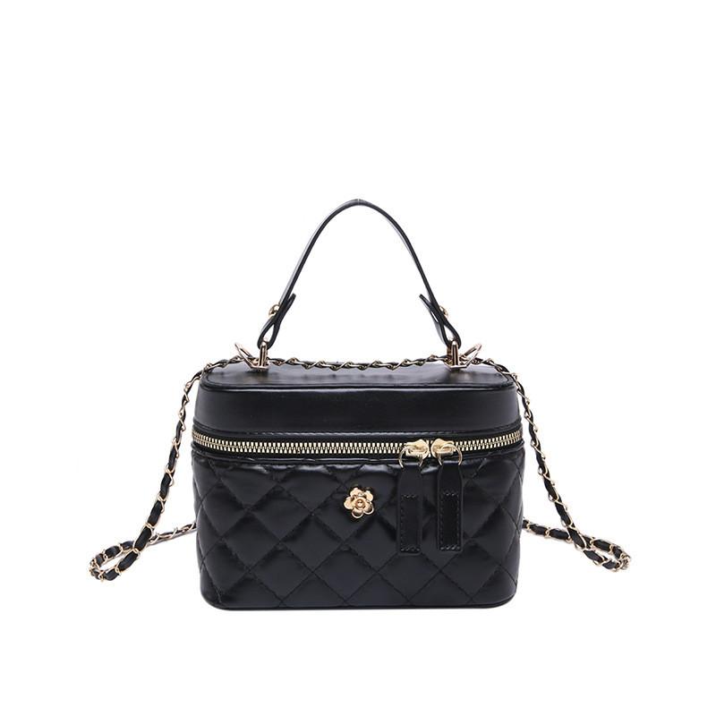 Modern Urban Simple Plaid Design Handbag For Women Featuring Durable Pu Material чёрный