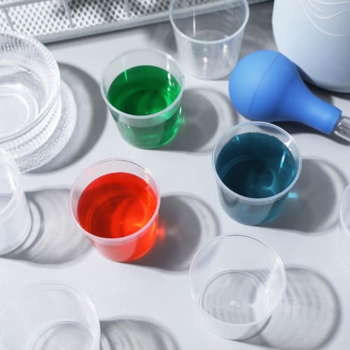 Ledmomo 50-Piece 30ml Plastic Heat-Resistant Measuring Cup, Small, Clear, Disposable Measuring Cup, Durable, Mini, Small Volume, Liquid Measurement, L