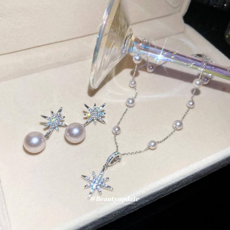 Super flash zircon mango pearl stud earrings necklace set, new light luxury and high-end sense, great-looking and exquisite jewelry.