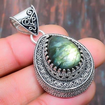 Vintage Labradorite Gemstone Handmade 925 Sterling Silver Pendant Jewelry For Christmas Day Gift