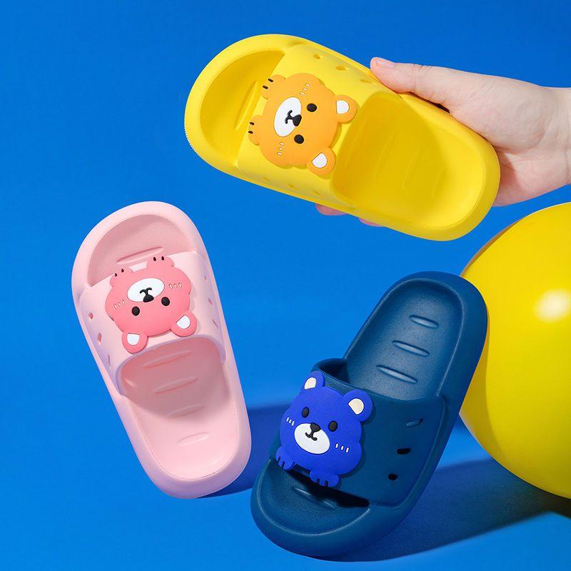 Summer Children's Cute Cartoon Slippers Boys and Girls Outside The Soft Bottom Bathing Non-slip Home Slippers