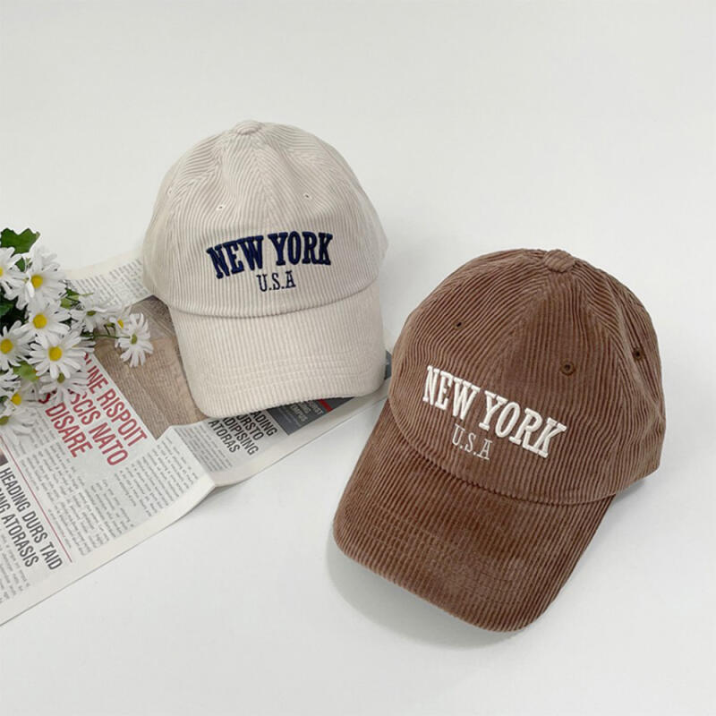 Jeak Hat Light Pink Brown New York Lettering Women pink brown