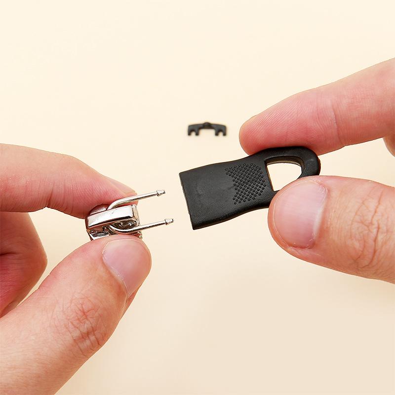 Tool-Free Detachable Zipper Pull Tab for Luggage, Backpacks, Jackets, Clothing, and Footwear