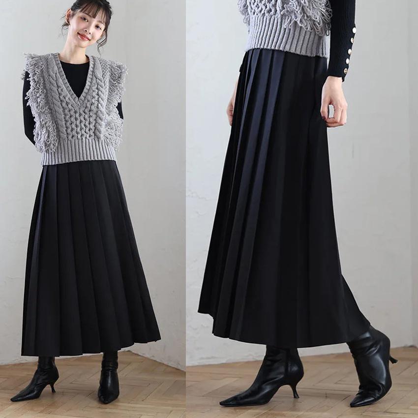 

2026 Women s Pleated Elastic Waist Black OL Skirt - Versatile and Slimming Suit Style One Size
